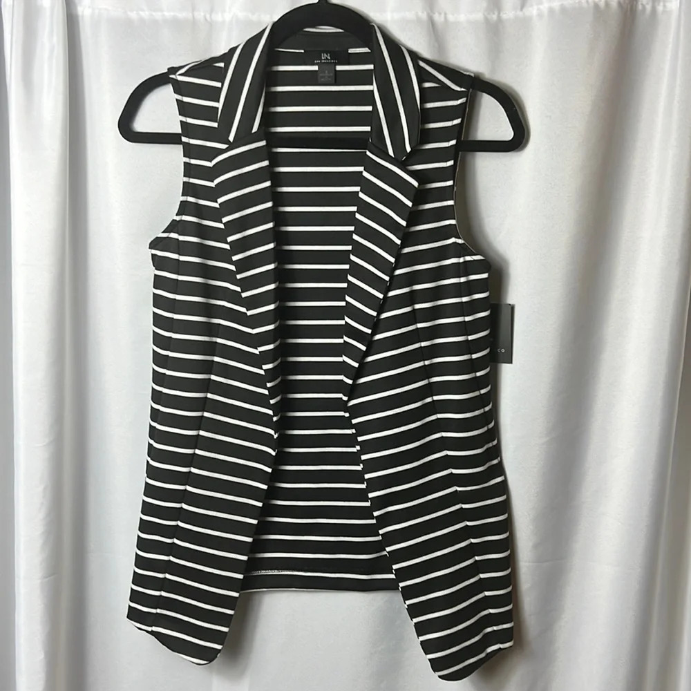 IN San Francisco Black White Striped Sleeveless Open Front Vest Small NWT